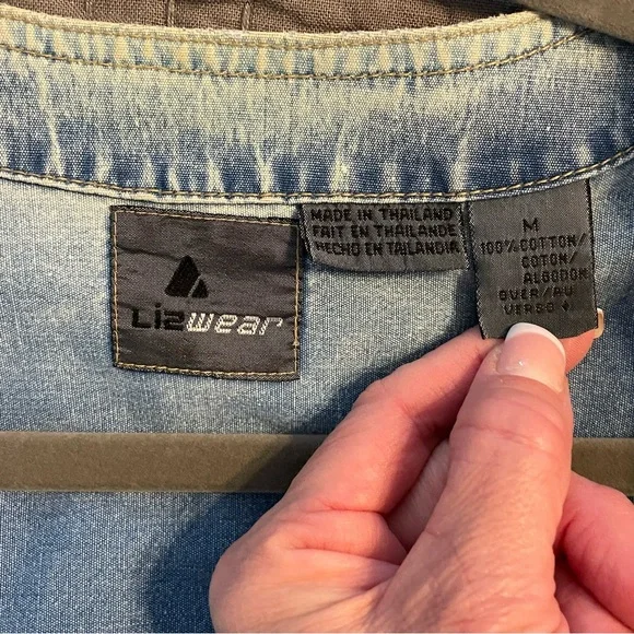 Vintage Denim Button-Up Jacket - Picture 4 of 11